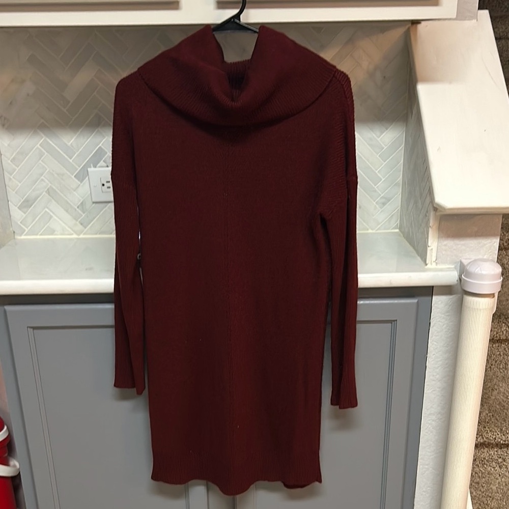 Women's Burgundy Sweater